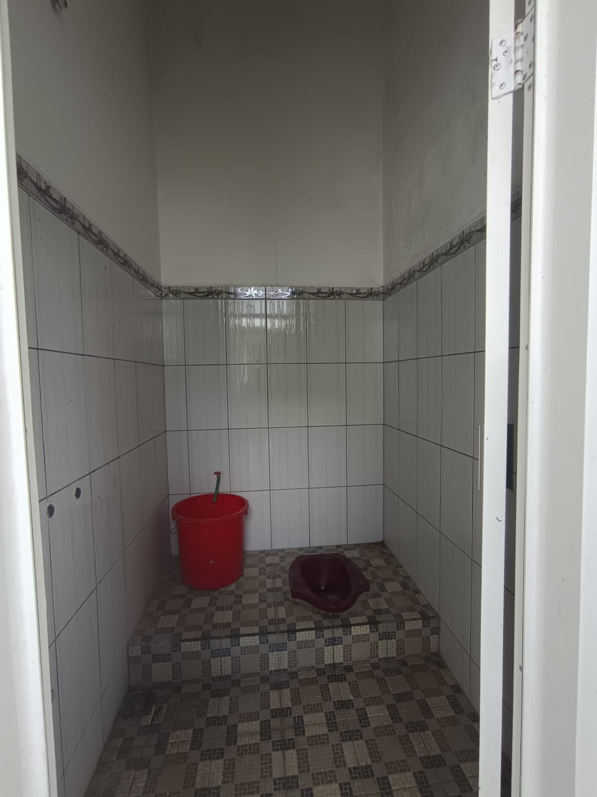 Dijual Ruko 2 Lantai dekat Pusat Pertokoan Kemranjen view 6