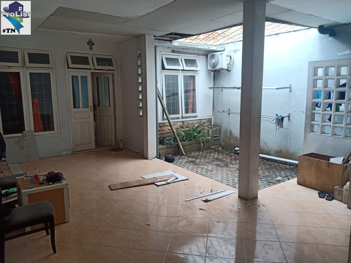 DIJUAL RUMAH + TOKO (RUKO) LOKASI JL.HM BACHROEN view 5