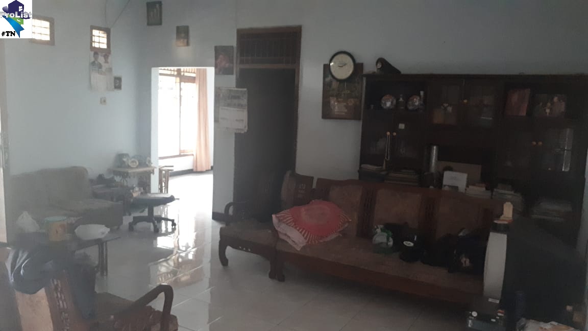  Dijual Rumah Tinggal Siap Huni Lokasi Perum Pondok Indah view 2