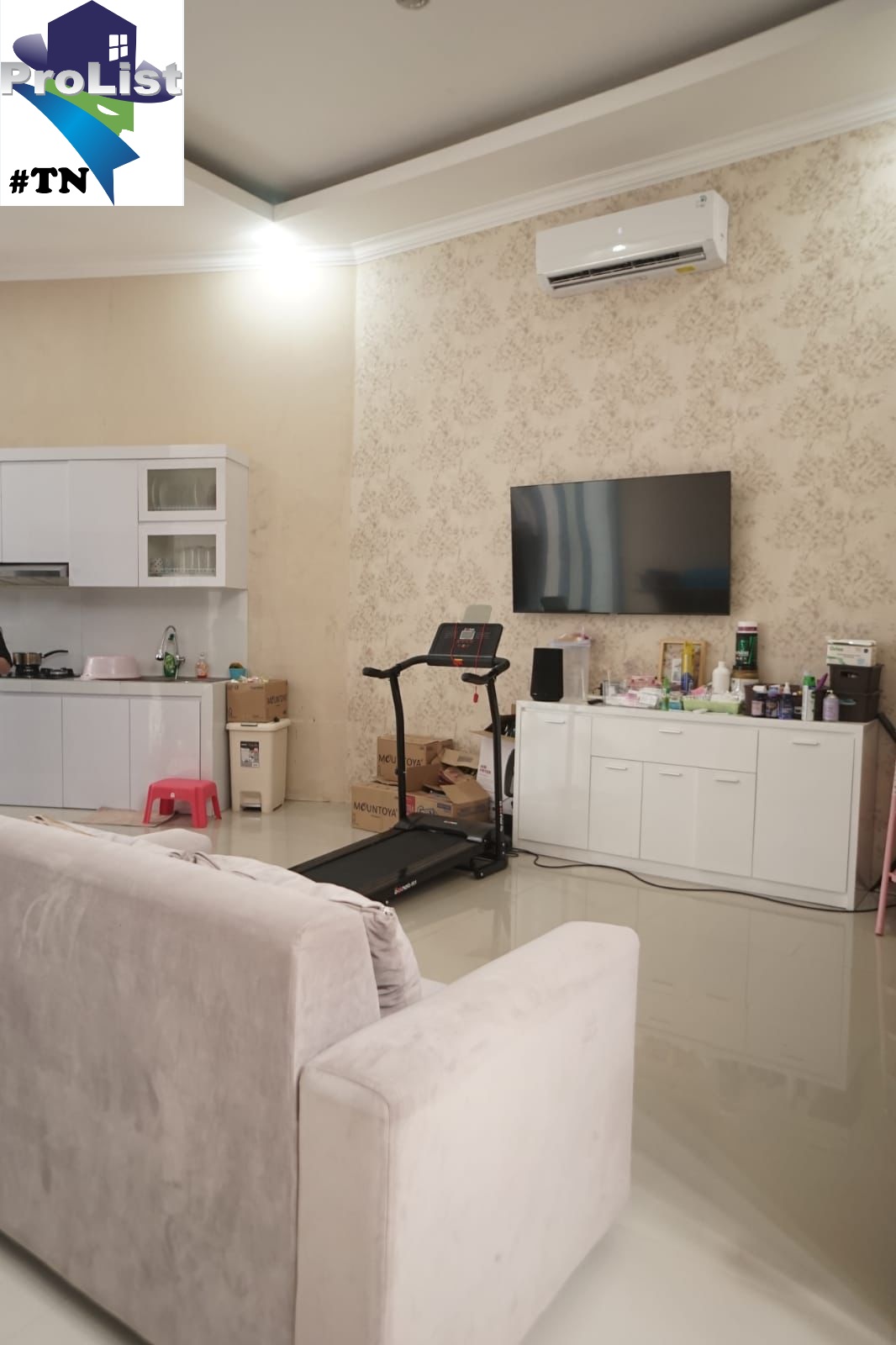 Dijual Rumah Tinggal Siap Huni Full Interior & Perabotan. view 5