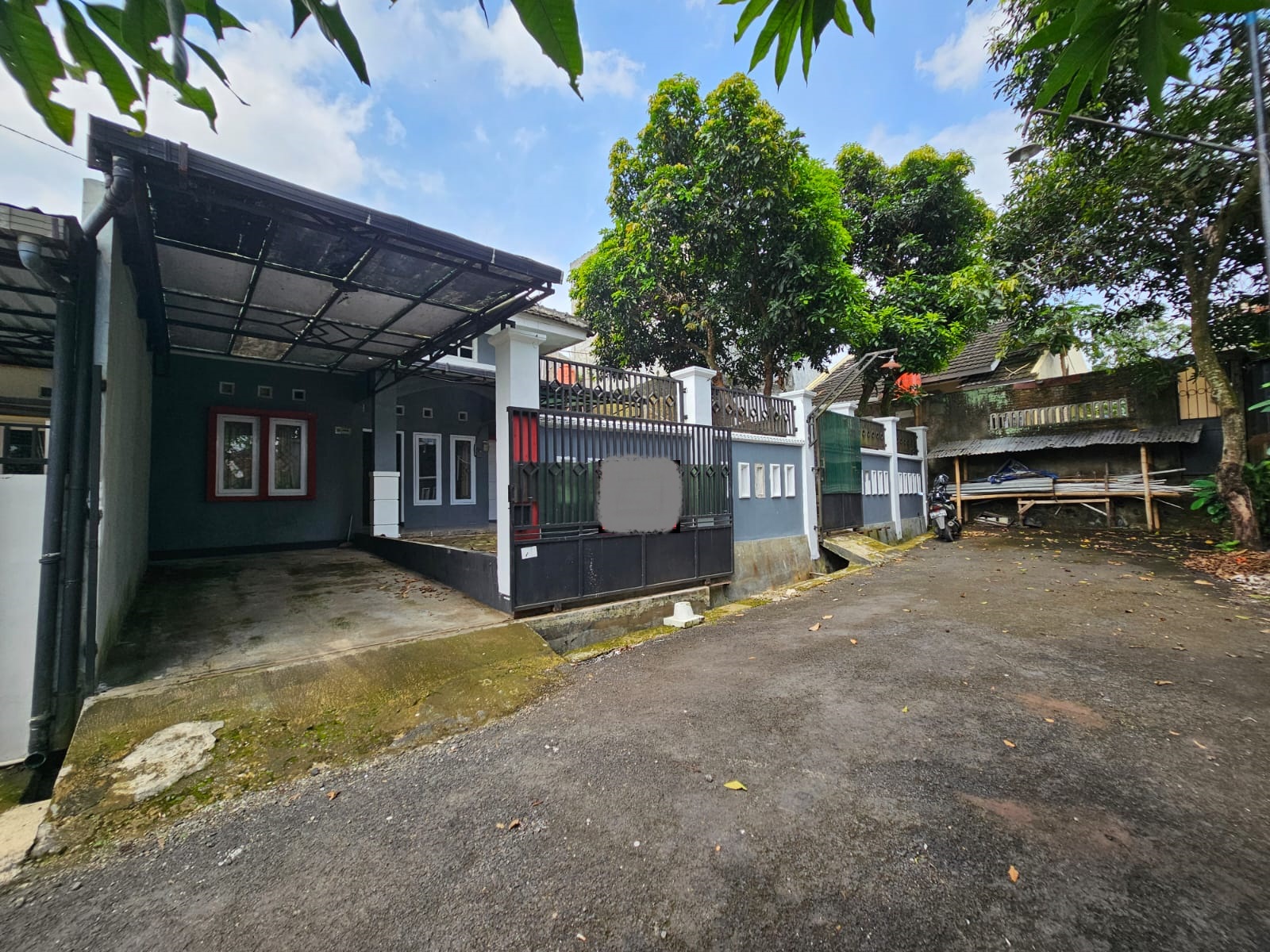 Dijual Rumah Siap Huni Lokasi Perum Saphire Regency. view 2
