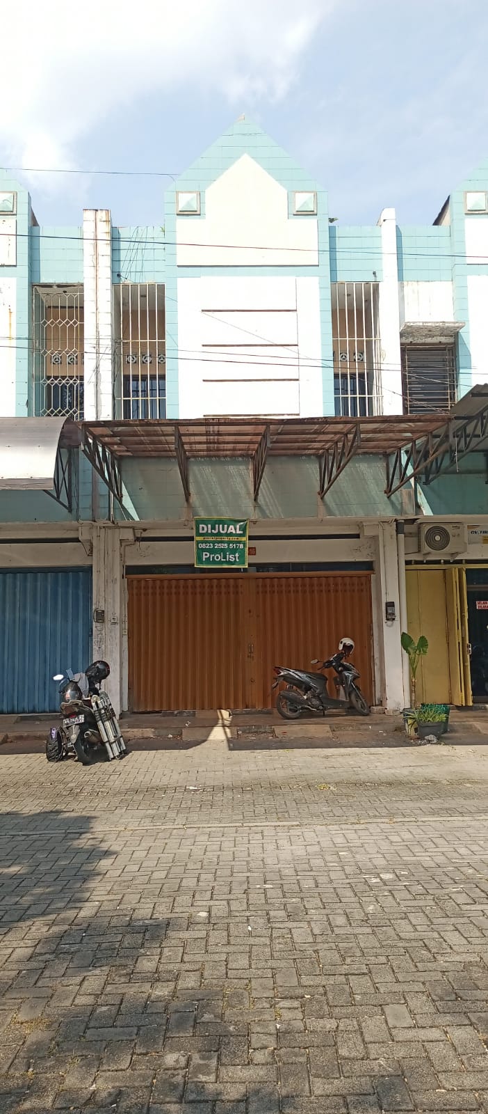 Dijual Rukan 2 Lantai, Selangkah Fave Hotel Solo Baru view 1