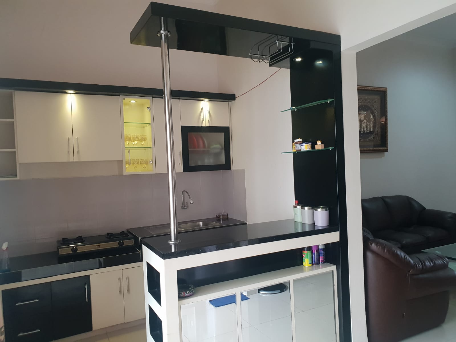 Rumah Bagus Bonus Furniture Dekat Kampus UNSUD - Arca view 4