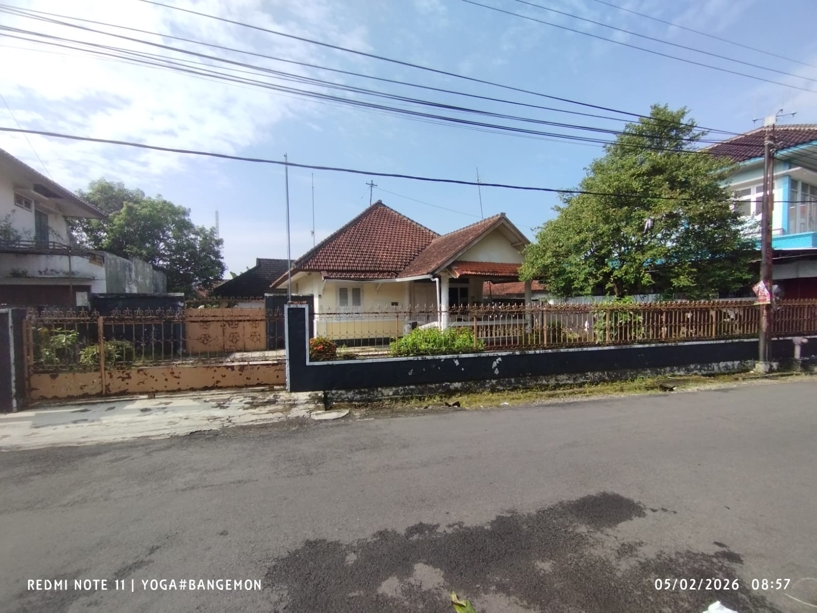 Dijual Rumah Vintage Tengah Kota Purwokerto - Brobahan view 1