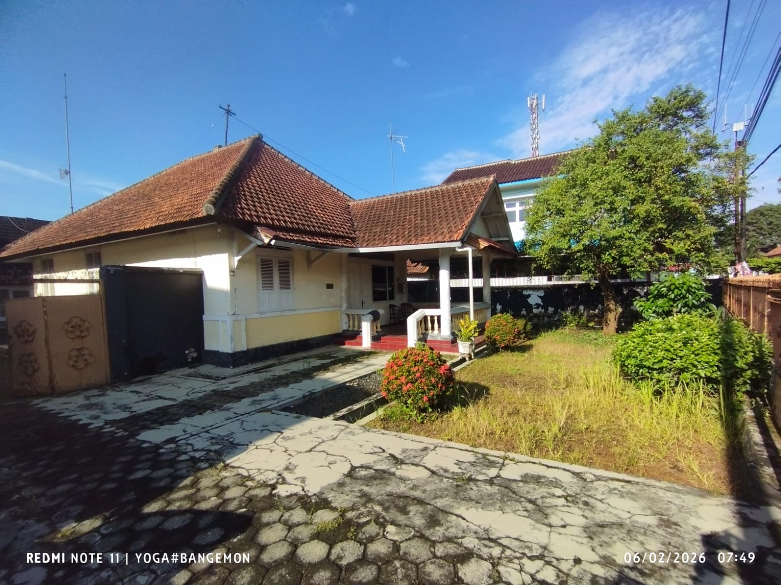 Dijual Rumah Vintage Tengah Kota Purwokerto - Brobahan view 2