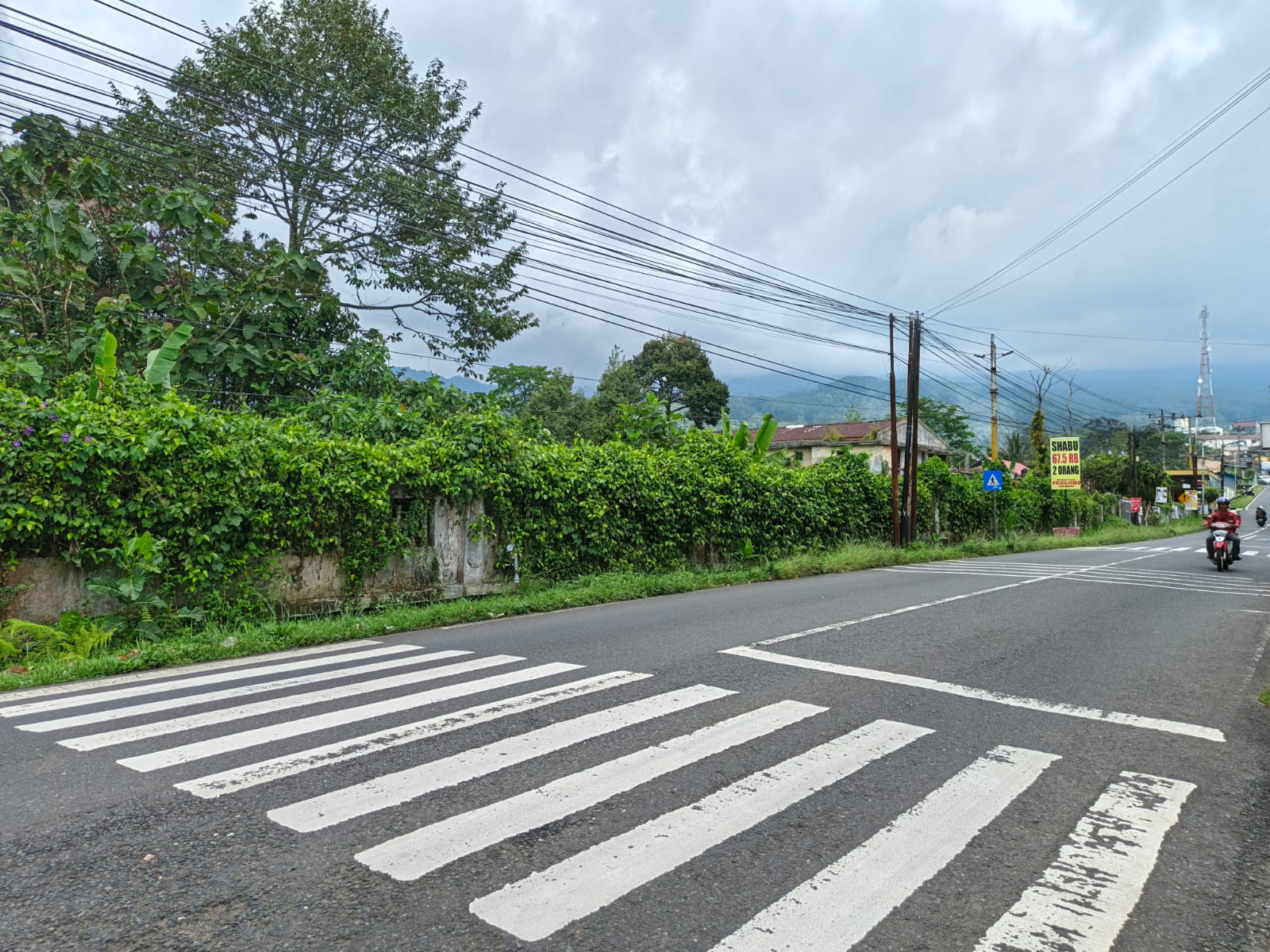 Dijual Tanah Pinggir Jalan Utama Baturraden Selangkah Ke Lokawisata - Karangmangu view 2