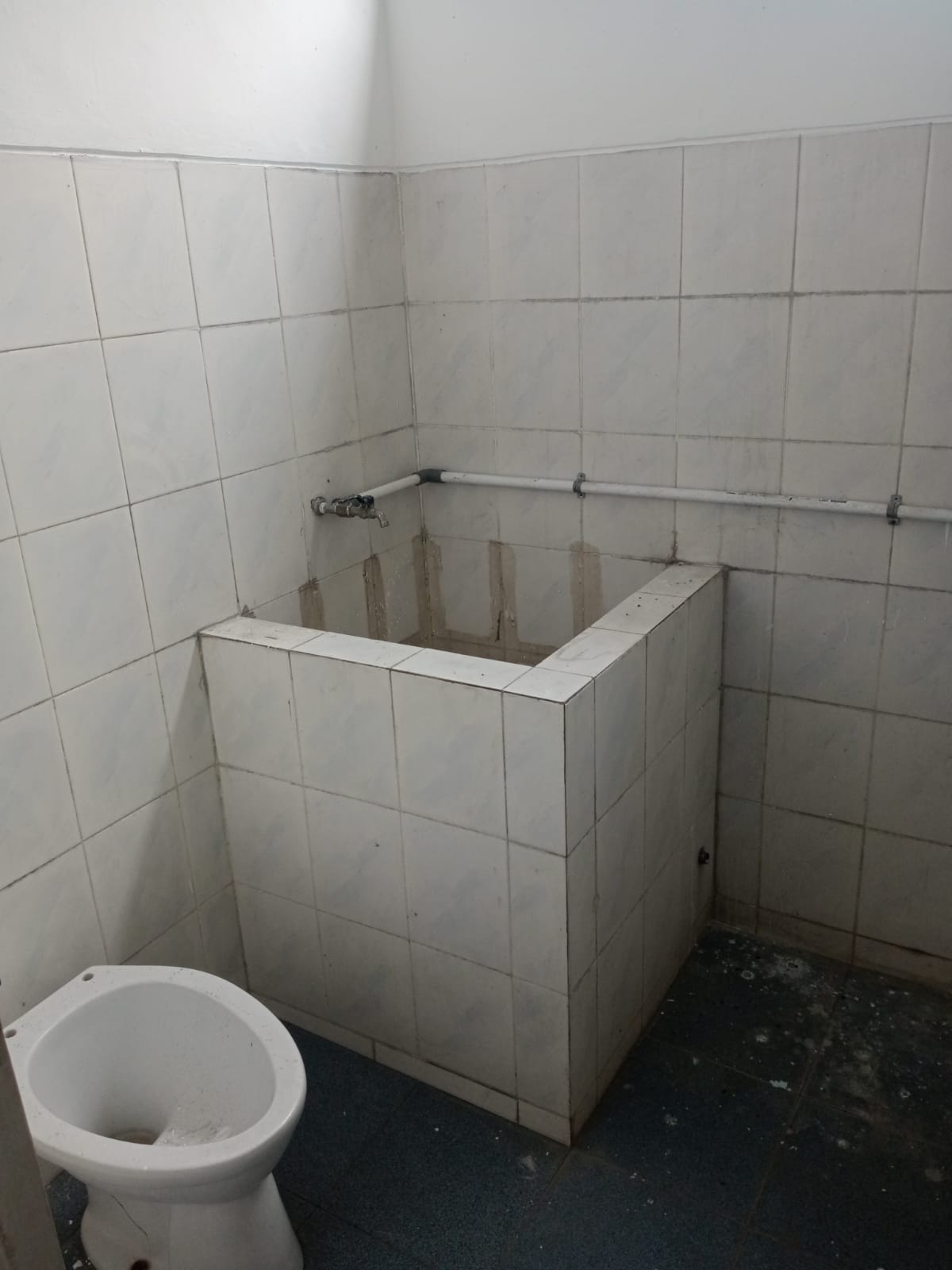 Disewakan Ruko 2 Lantai di Komplek Pertokoan Purwokerto Selatan - Andang view 14