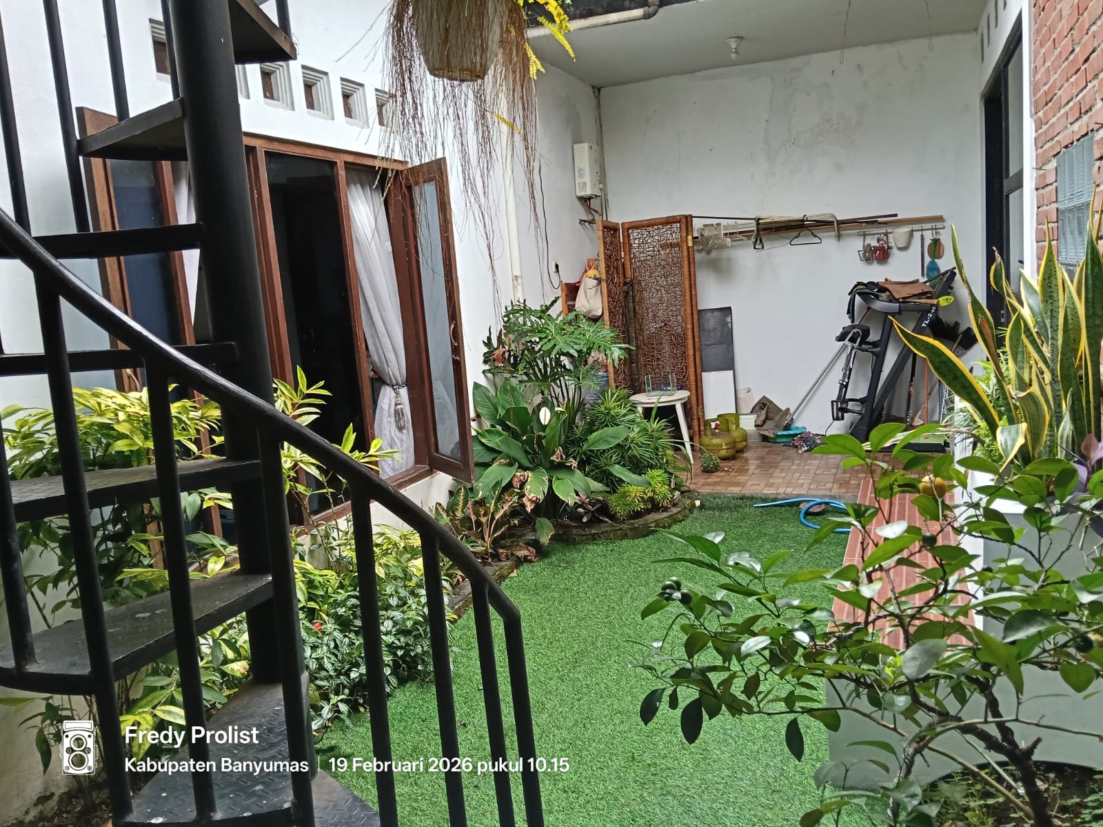 Dijual Plus Perabot Rumah Konsep Hunian Modern Dan Minimalis Purwokerto - Pancurawis view 3