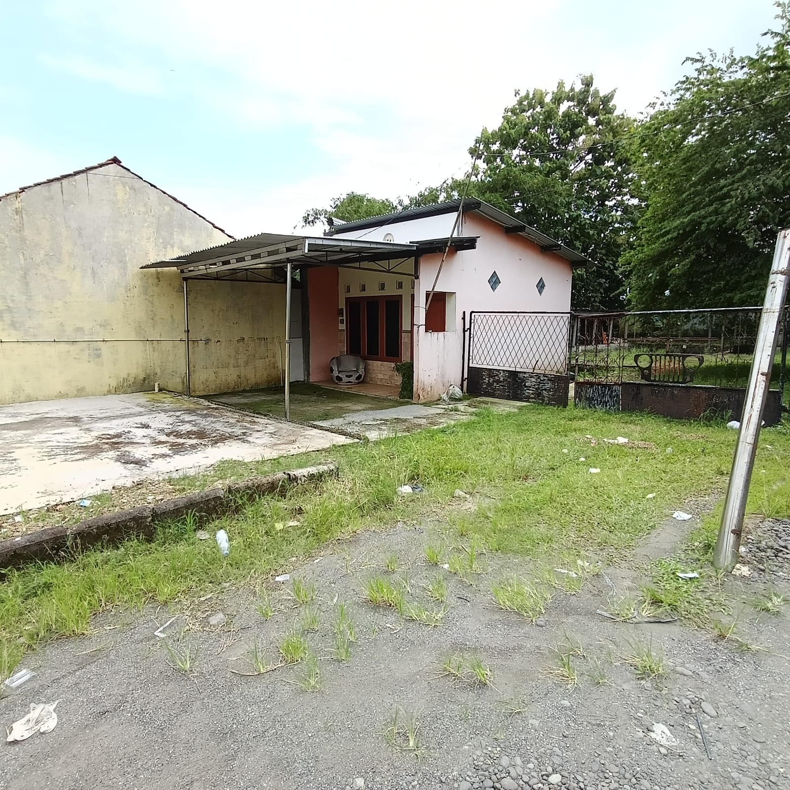 Dijual Tanah Kosong Bonus Bangunan Tepi Jalan Baturraden Barat - Prompong view 5