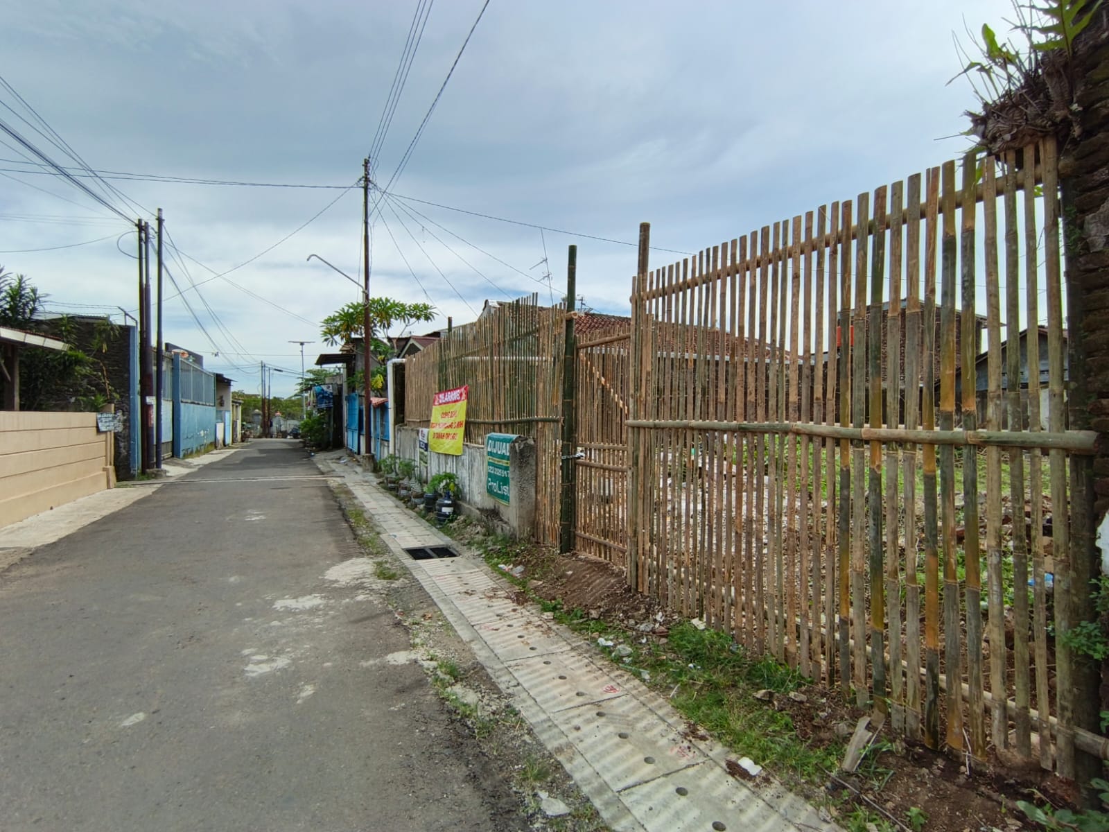 DIJUAL TANAH 14 UBIN RATA SIAP BANGUN, 2 MENIT PASAR WAGE - Penatusan view 2