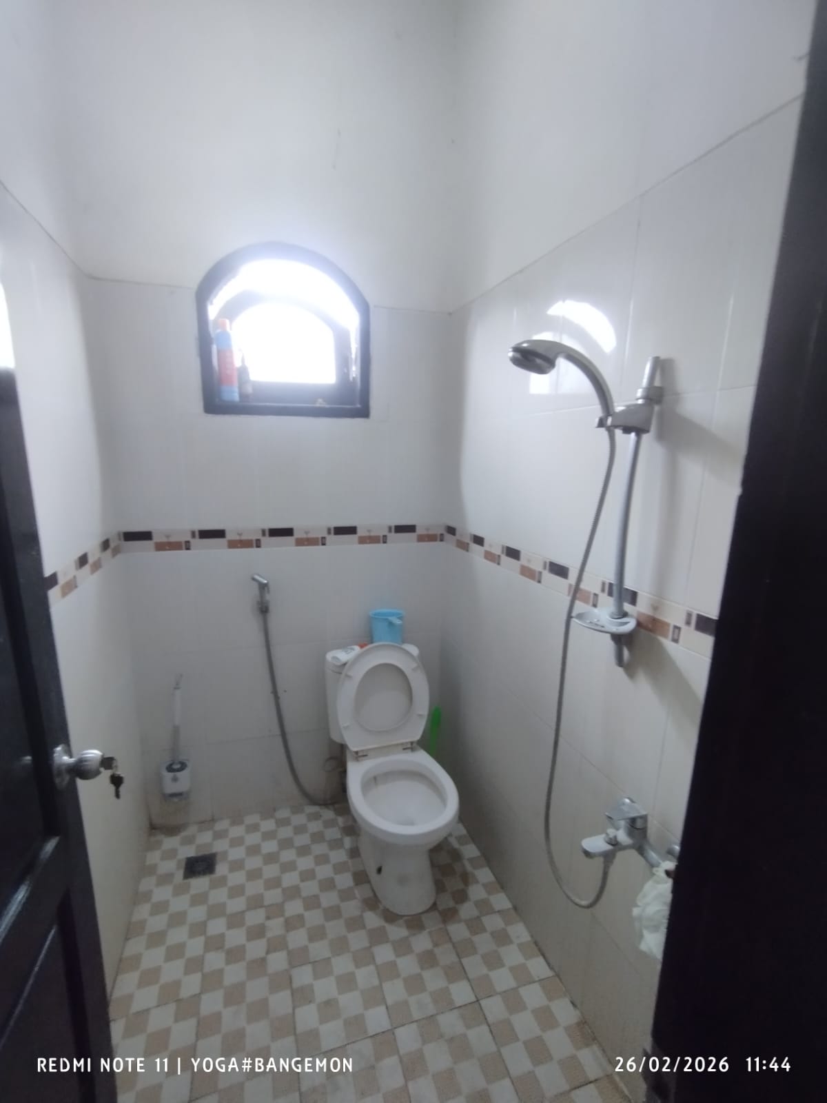 DIJUAL RUMAH BERGAYA CLASSIC 2 LANTAI, BOBOSAN PURWOKERTO - Amira view 10