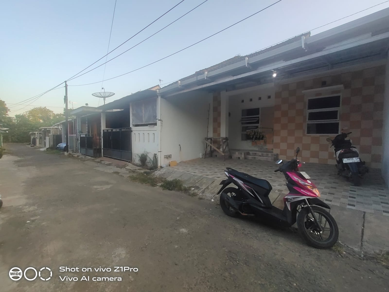 Rumah Cantik Murah Dekat Kampus Telkom - Teluk  view 1