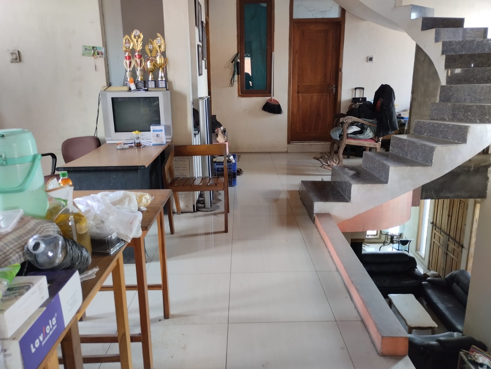 Dijual Ruko 2 Lantai dan Rumah 3 Lantai JL Utama Wangon view 4