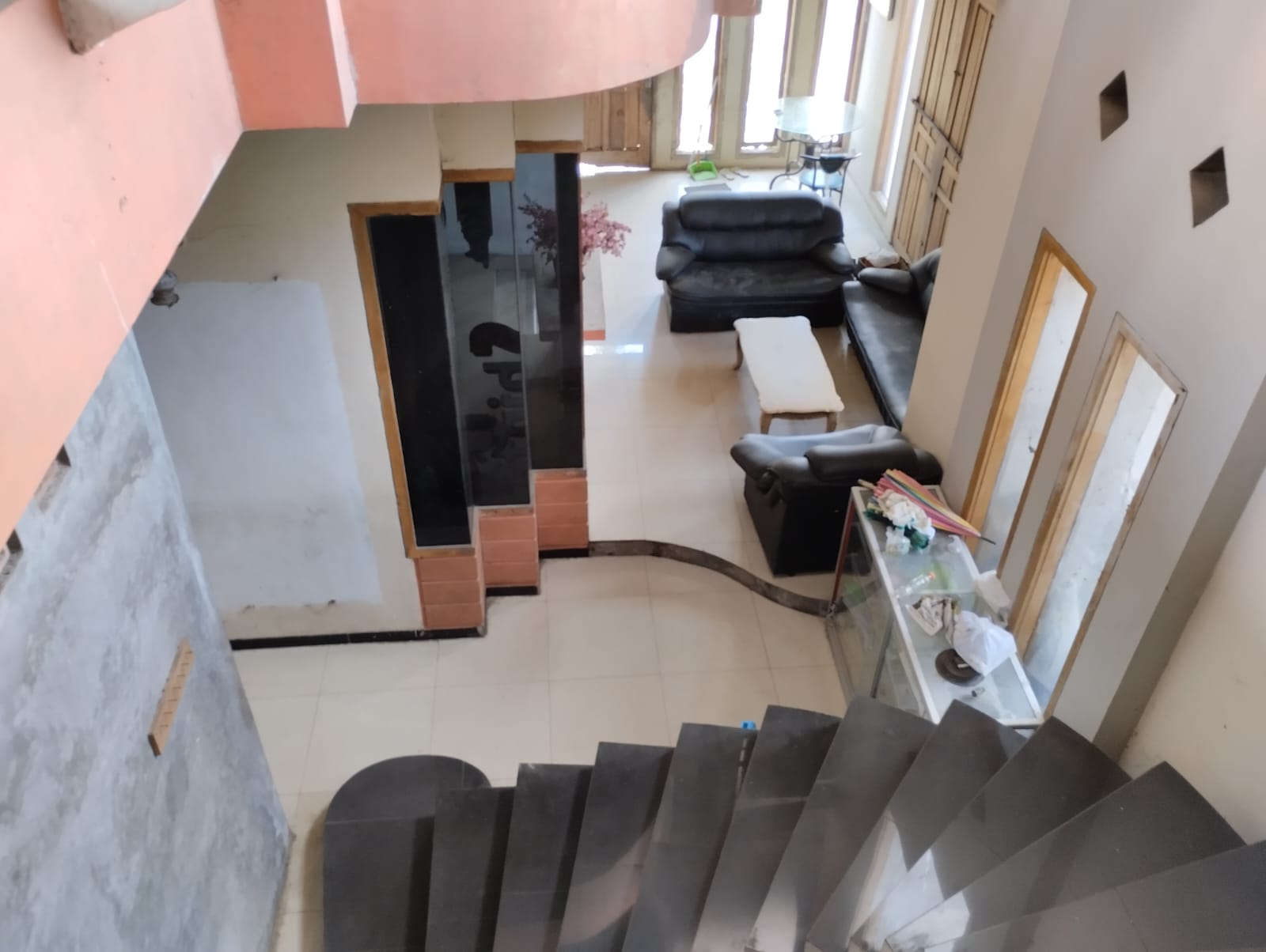 Dijual Ruko 2 Lantai dan Rumah 3 Lantai JL Utama Wangon view 5