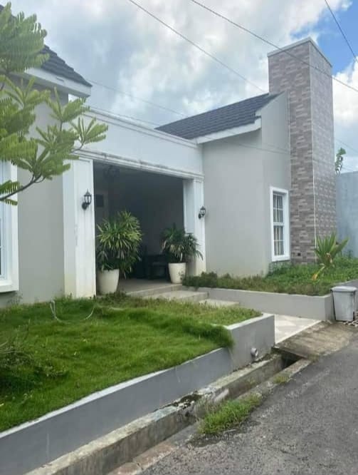  DIJUAL RUMAH MEDITERANIA FULLY FURNISHED, 2 MENIT RITA SOKARAJA view 3