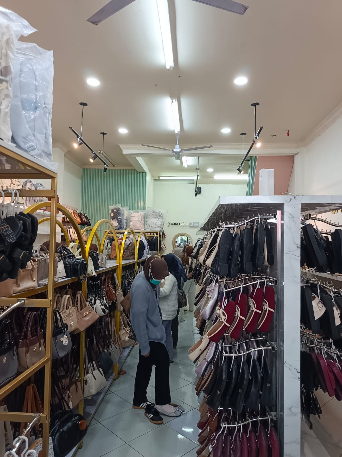 Dijual Ruko Strategis 2 Lantai - Jantung Kampus Unsoed Purwokerto  Bunyamin view 3
