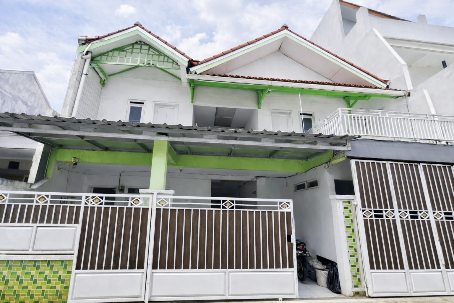 DIJUAL KOS-KOSAN BAGUS LOKASI STRATEGIS DEKAT KAMPUS - Babakan Sari Bandung view 1