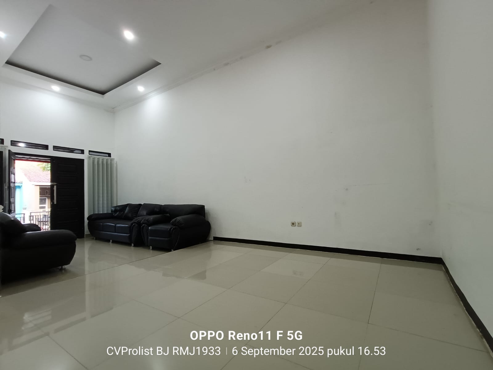 Dijual Rumah Cantik, Baru Renovasi 7 Menit Pusat Kota Purwokerto - Kedungwringin view 4