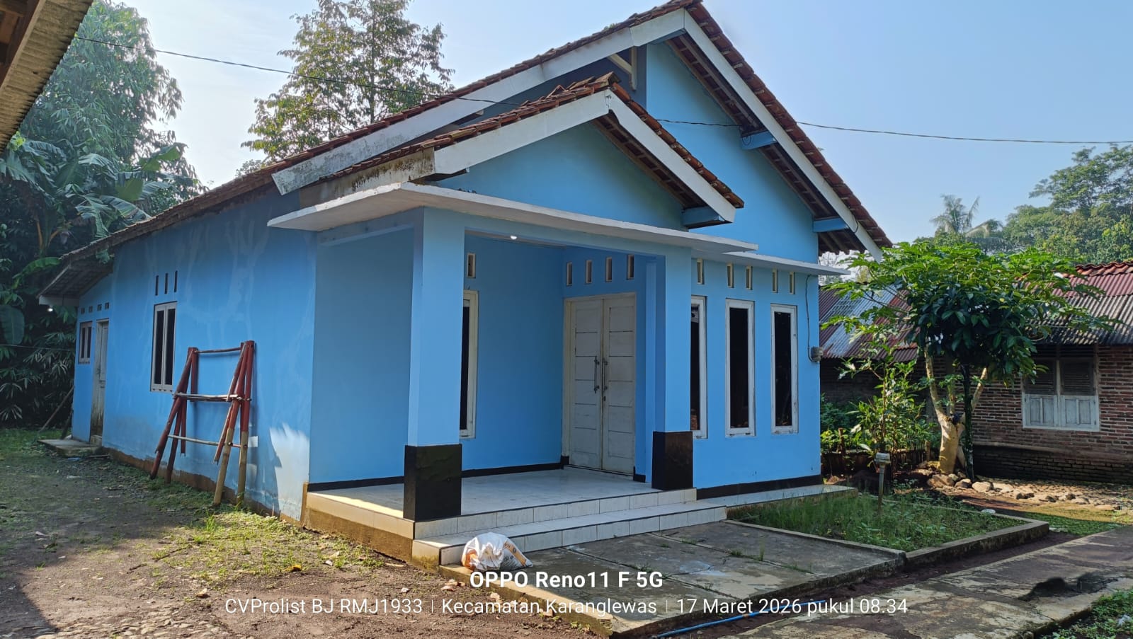 Di Jual Atau Di Sewakan Rumah Kampung Di Karanglewas view 2