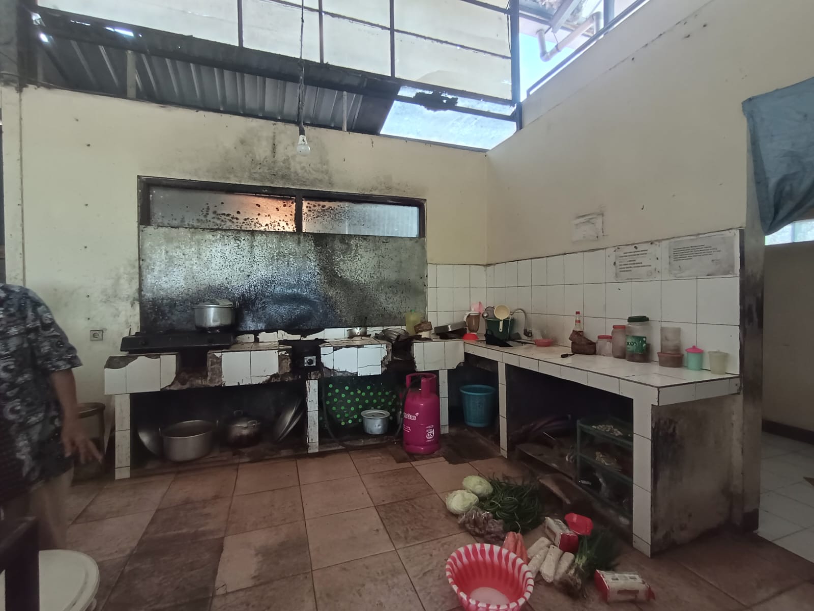 Dijual Tanah Strategis dan Bangunan Usaha Gombong - Buntu view 3