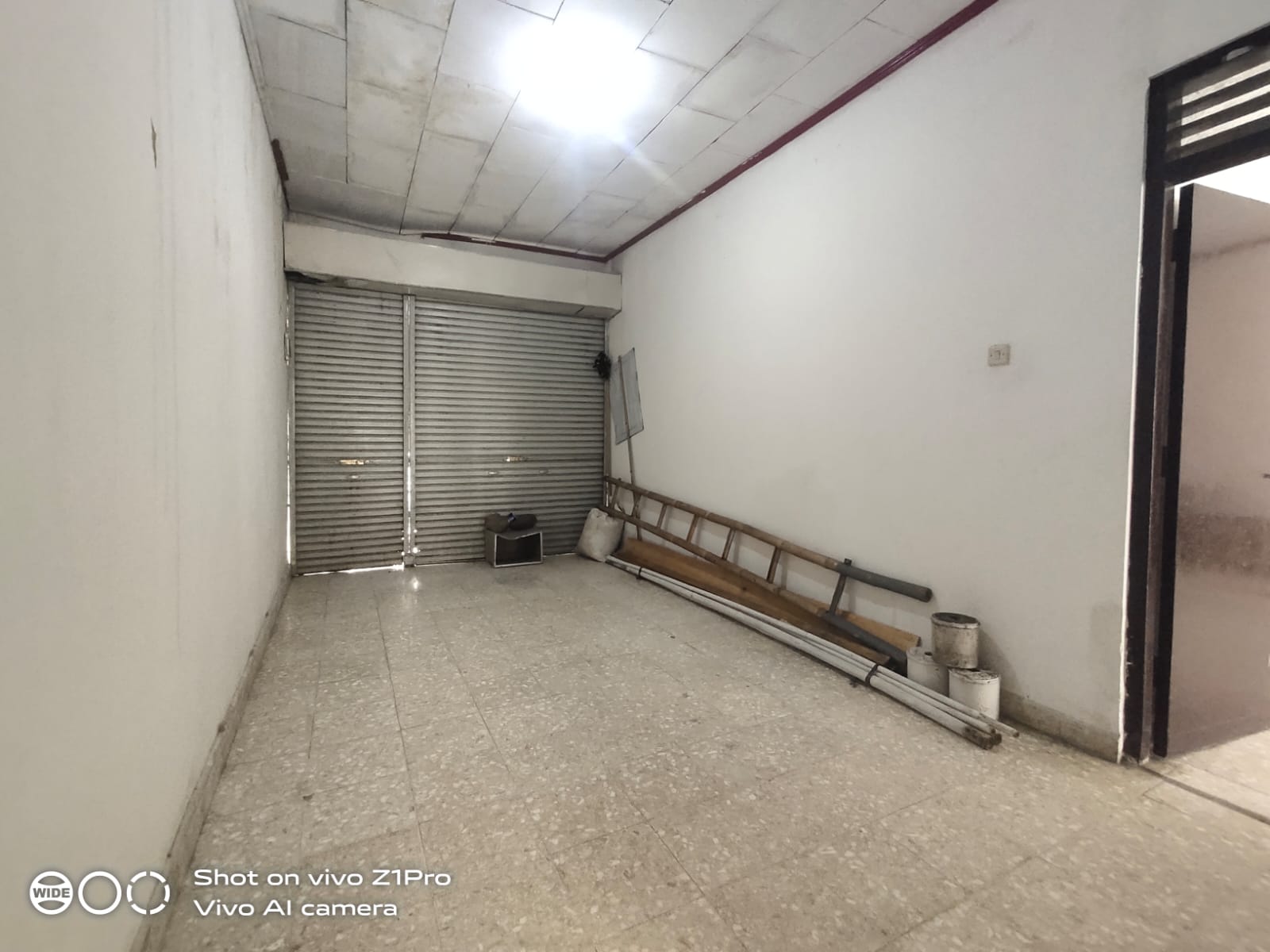 Rumah Terawat Halaman Luas Lokasi Strategis Jarak 600 Meter Ke Stasiun - Pasar Manis view 6