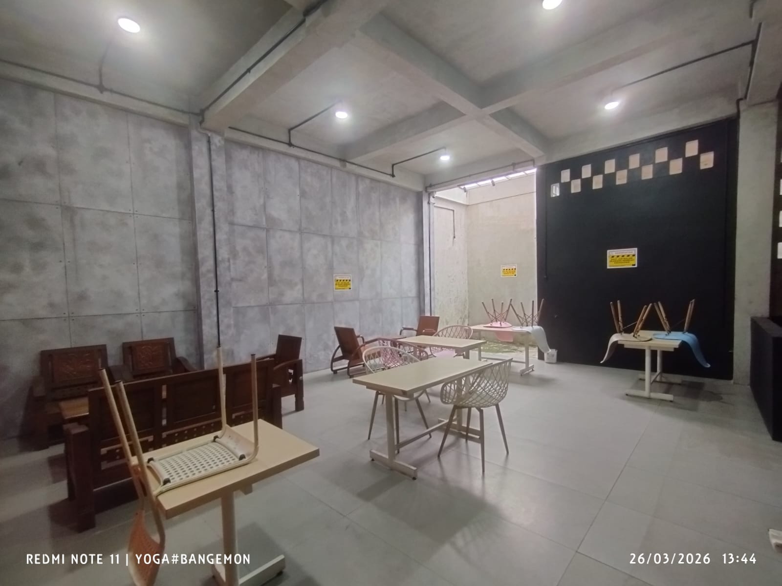 Rumah Design Industrial 4 Kamar, Dekat Kampus Unsoed dan UMP Purwokerto - Arcawinangun view 8