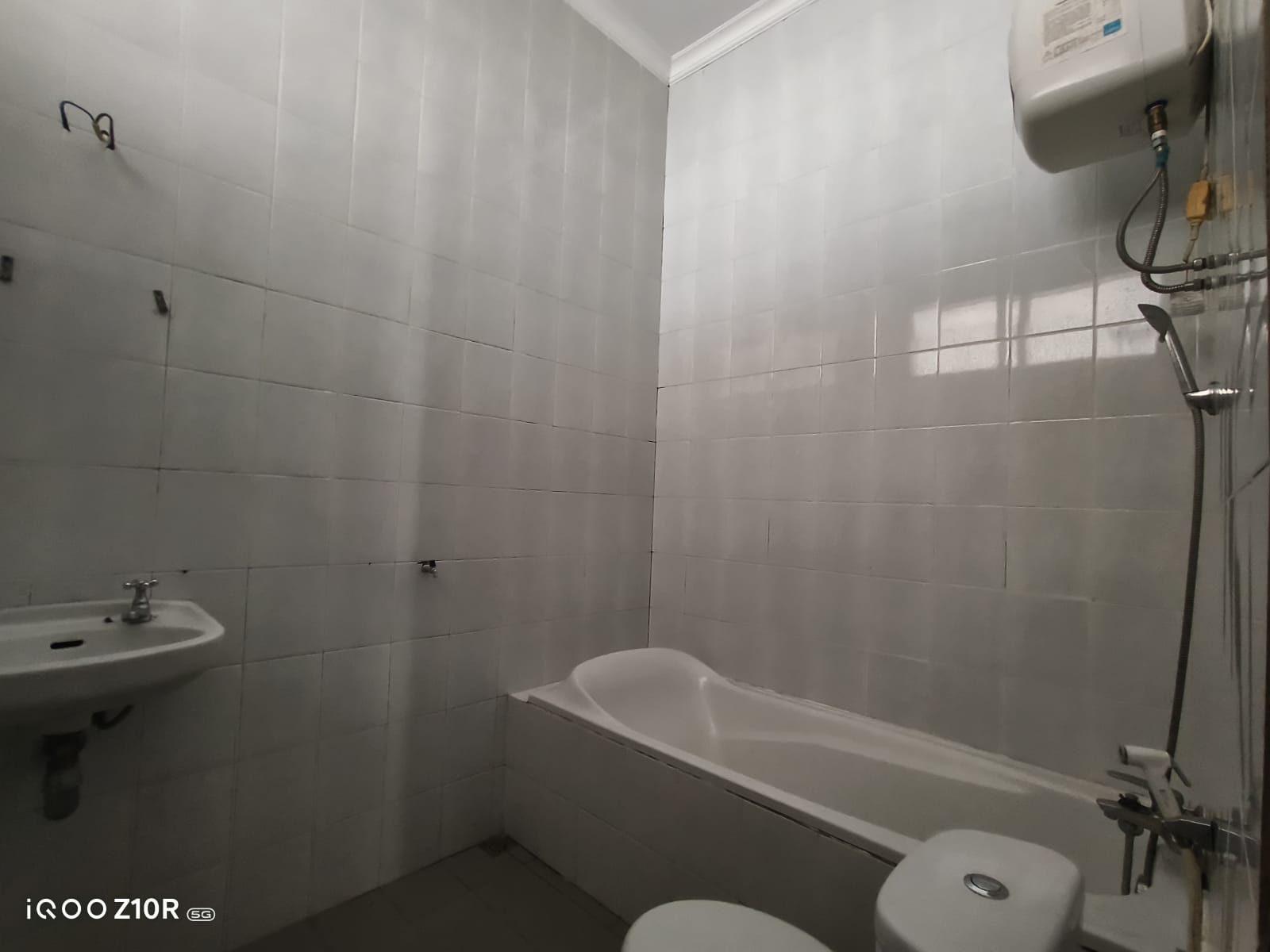 Rumah Siap Huni Lingkungan Elite Di Area Utara Purwokerto - Pandak view 5