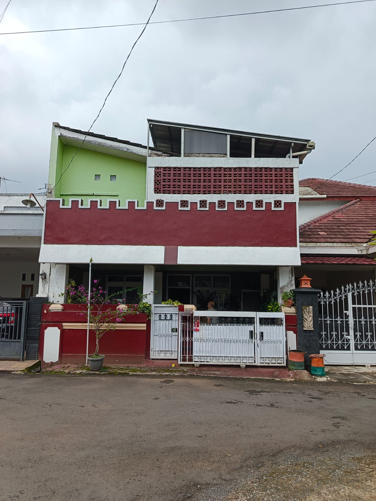 RUMAH ASRI PUSAT KOTA – HANYA 1 MENIT KE HOTEL ASTON PURWOKERTO - Bancarkembar