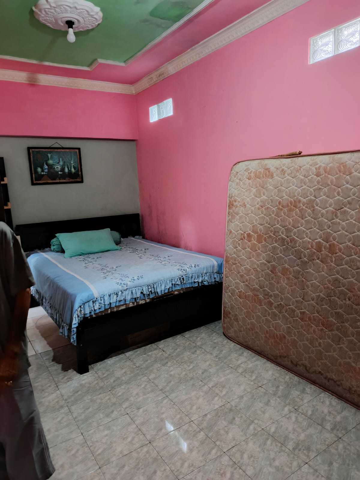 RUMAH ASRI PUSAT KOTA – HANYA 1 MENIT KE HOTEL ASTON PURWOKERTO - Bancarkembar  view 10
