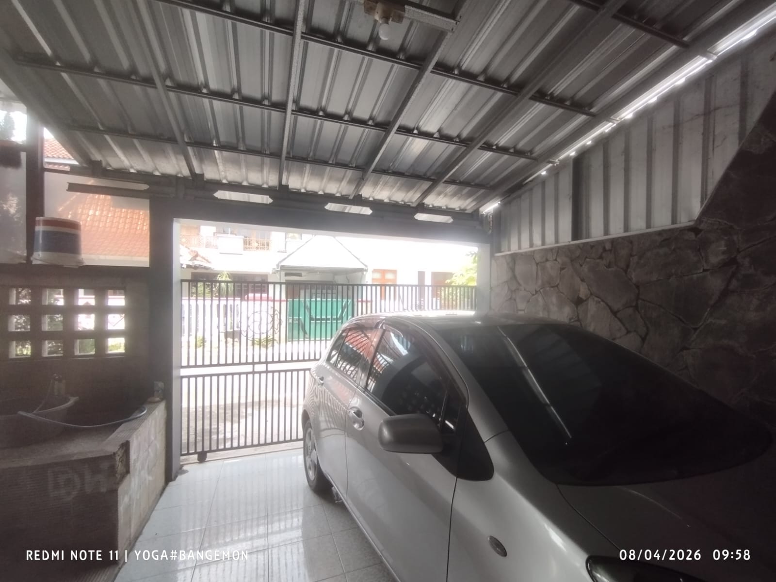  Dijual Rumah Minimalis 5 Kamar Hook, Lokasi Pusat Kota Purwokerto - Tapen view 7