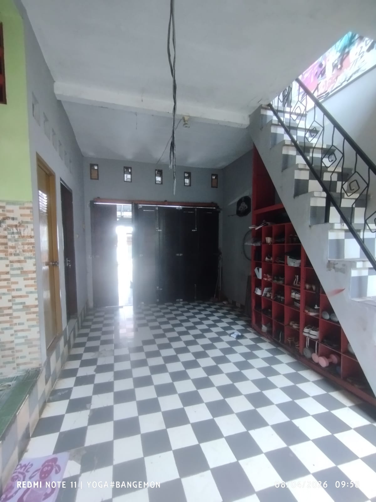  Dijual Rumah Minimalis 5 Kamar Hook, Lokasi Pusat Kota Purwokerto - Tapen view 9