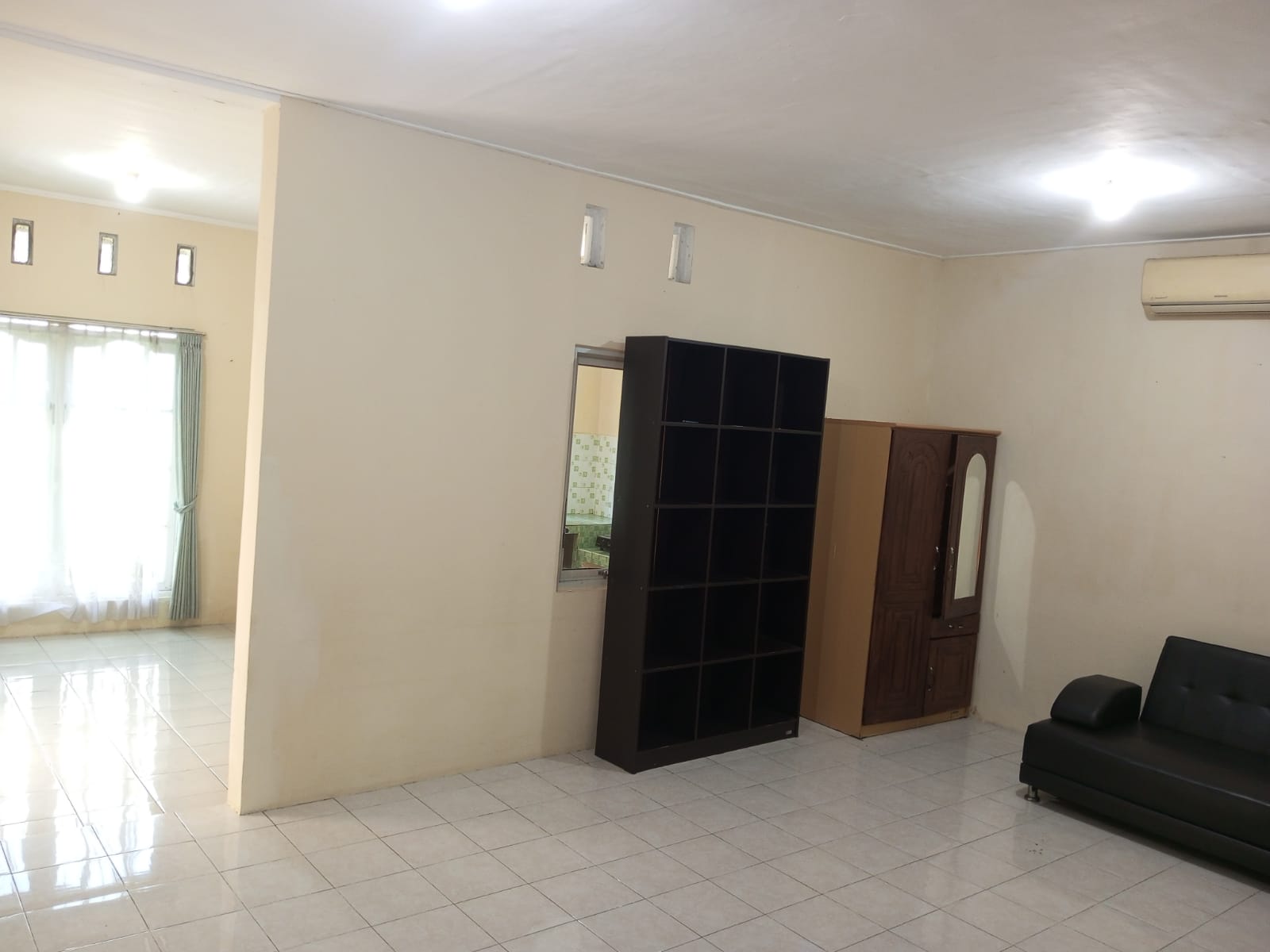  Rumah Bagus Tanah Luas Ada Halaman Area Purwokerto Timur - SUP view 2