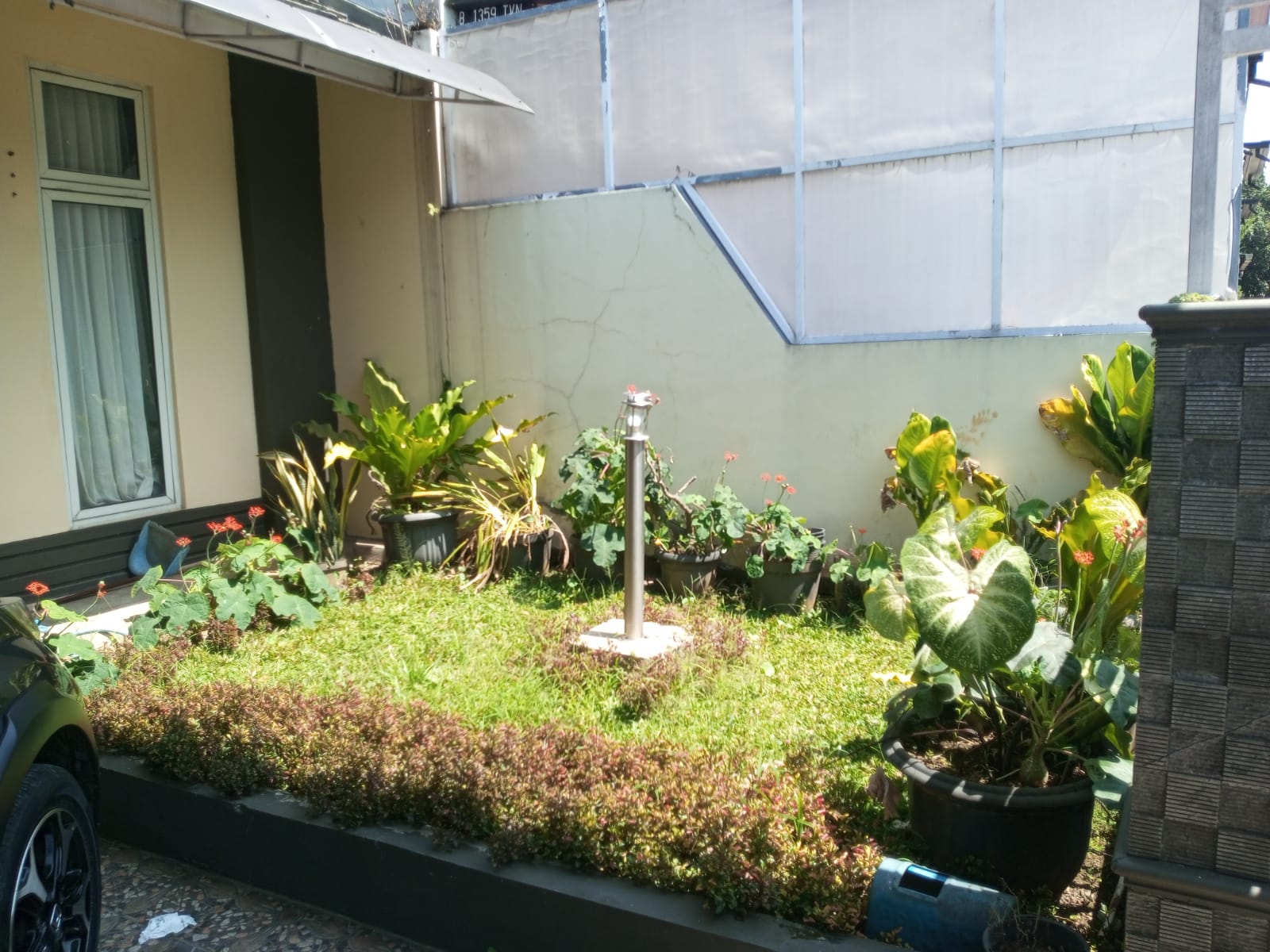  Rumah Bagus Tanah Luas Ada Halaman Area Purwokerto Timur - SUP view 5