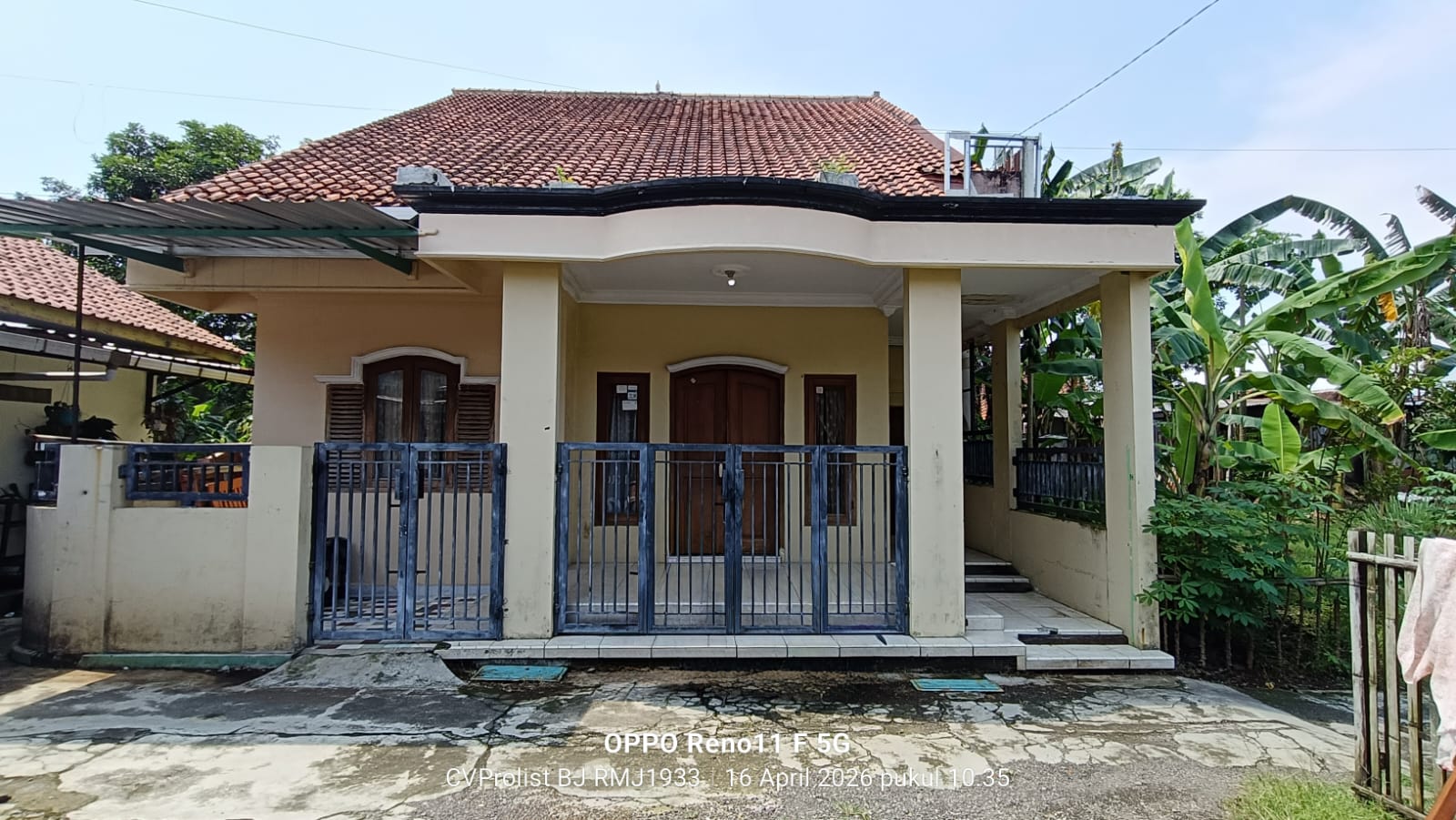 Dijual Rumah Bagus 2 Menit Menara Teratai Dan Alun - Alun Purwokerto - Soeta view 1