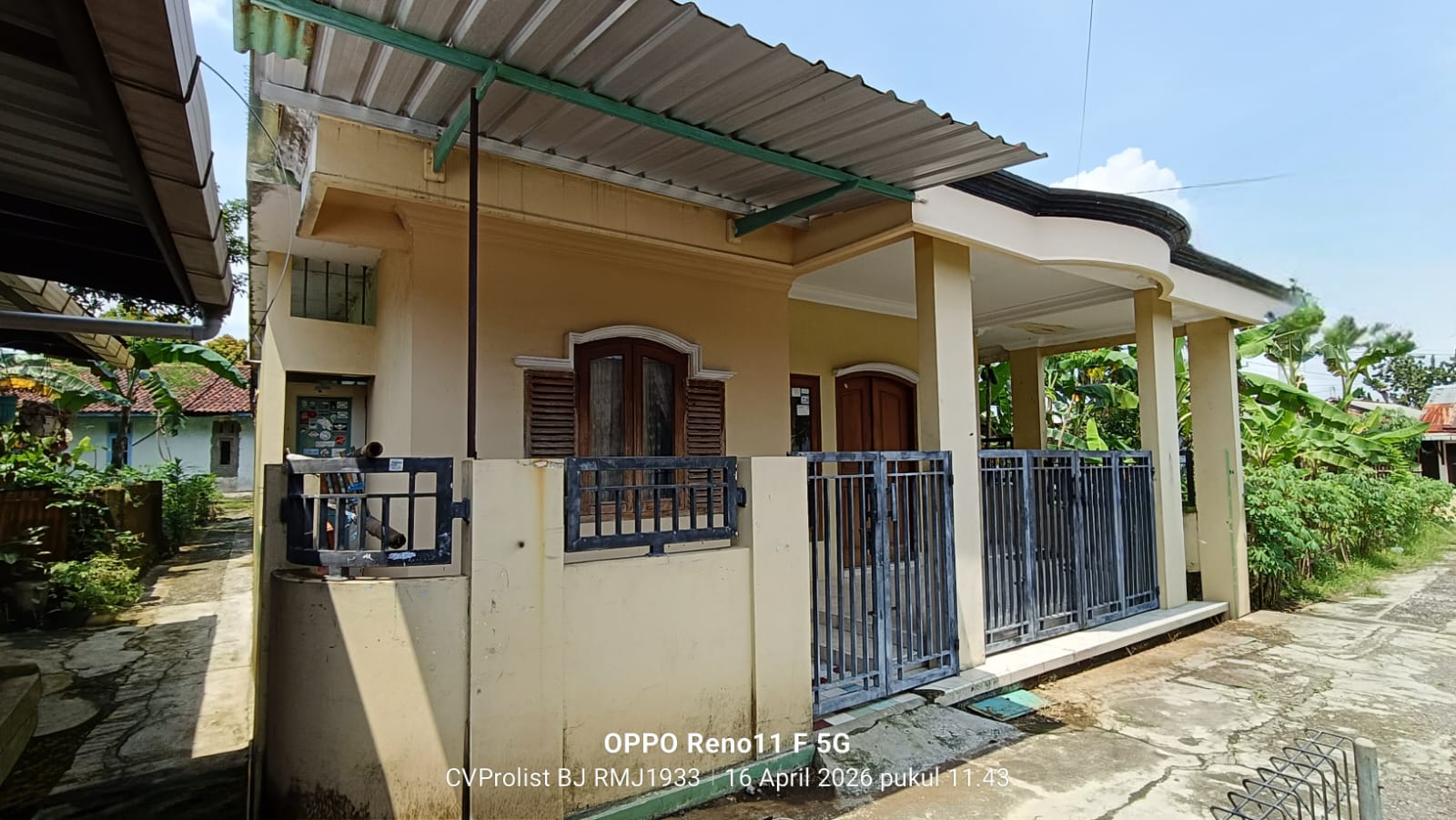  Dijual Rumah Bagus 2 Menit Menara Teratai Dan Alun - Alun Purwokerto - Soeta view 2
