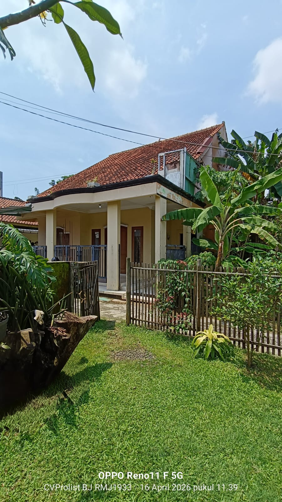 Dijual Rumah Bagus 2 Menit Menara Teratai Dan Alun - Alun Purwokerto - Soeta view 3