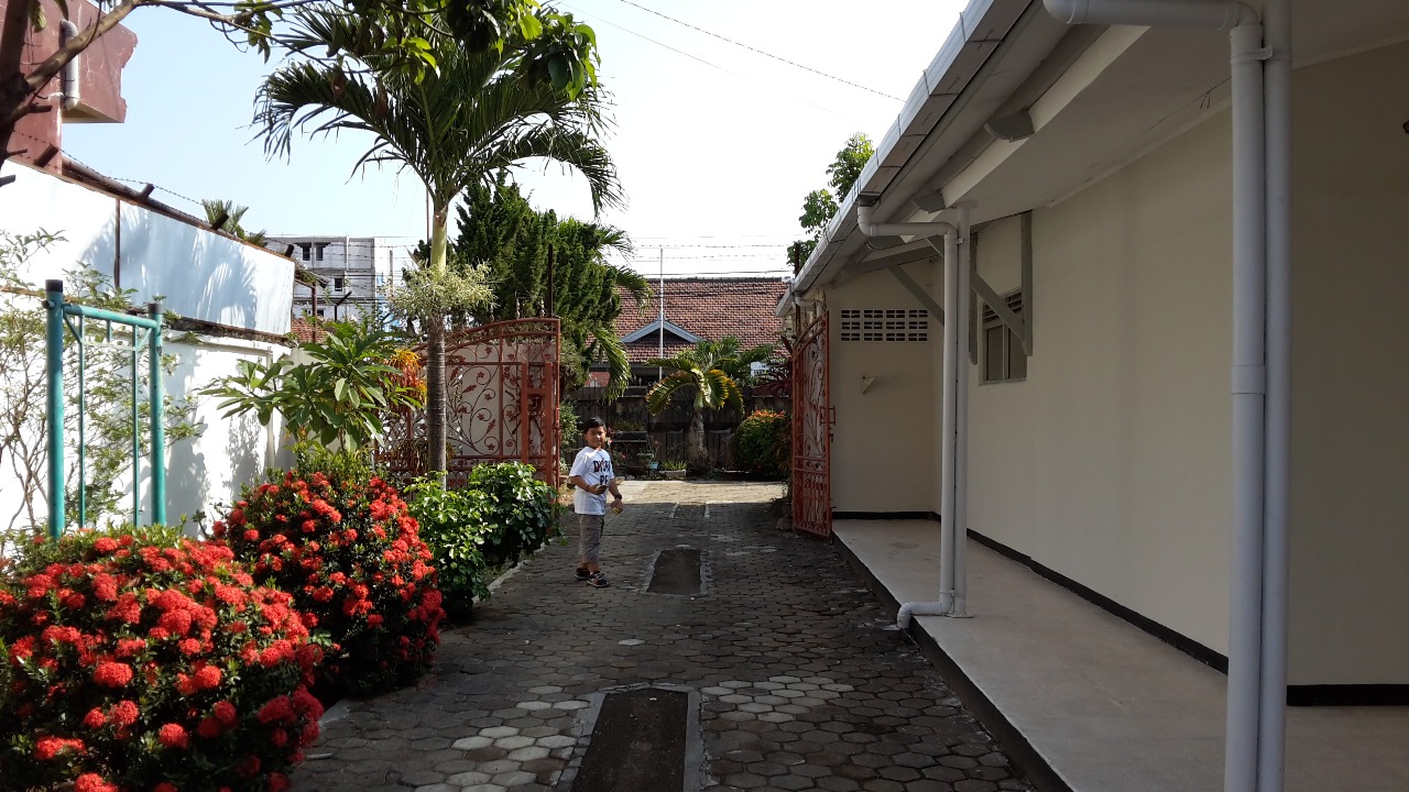  Dijual Rumah 2 Lantai + Tanah Luas Di Tengah Kota Cilacap view 2