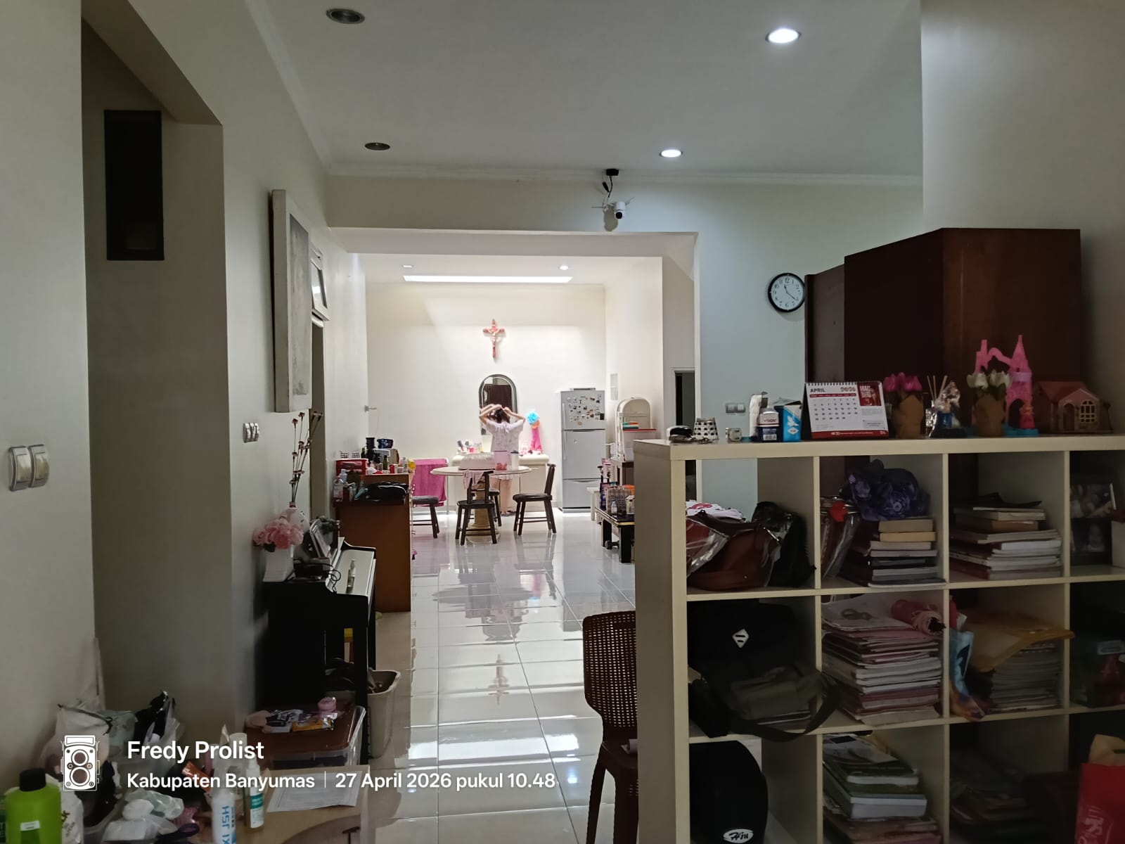 Dijual Rumah Cantik Terawat Didalam Perum 1 Menit Ke GOR Satria Purwokerto view 4