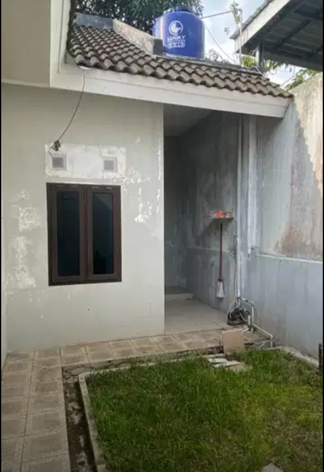 Rumah Nyaman Ada Halaman Belakang Area Purwokerto Utara - Sumampir view 8