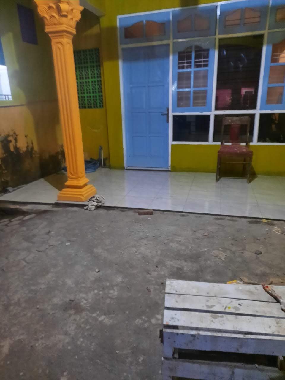 Dijual Rumah Strategis Pinggir Jalan Purwokerto Selatan - Harga Nego Sampai jadi view 4