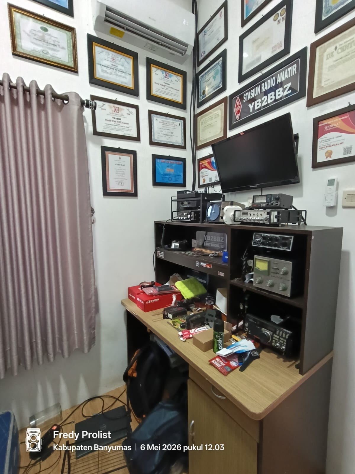 Dijual Rumah Full Furnished Terawat Rapi Dan Bersih Tinggal Bawa Koper - Purwokerto Selatan view 16