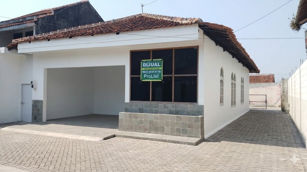 Dijual Rumah Nyaman Strategis 650 meter Stasiun Purwokerto - Bantarsoka view 1