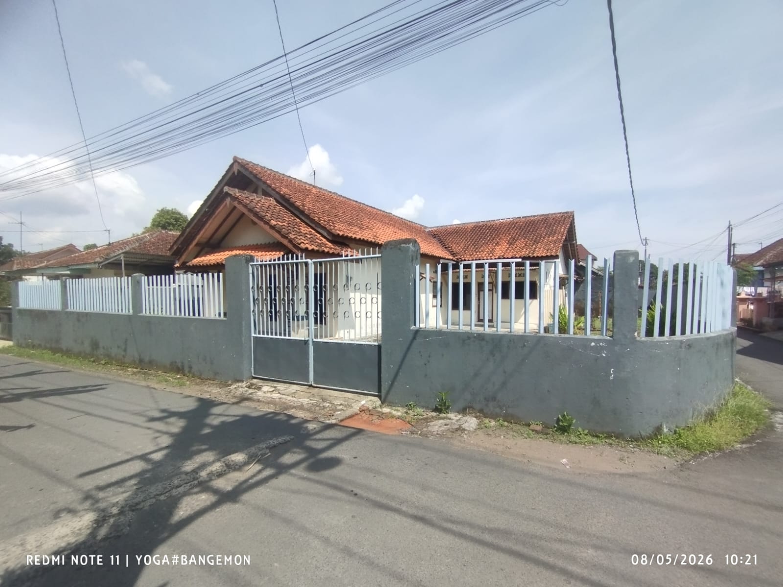 Dijual Rumah 5 Kamar Hook, Sejengkal MAN 2 Banyumas