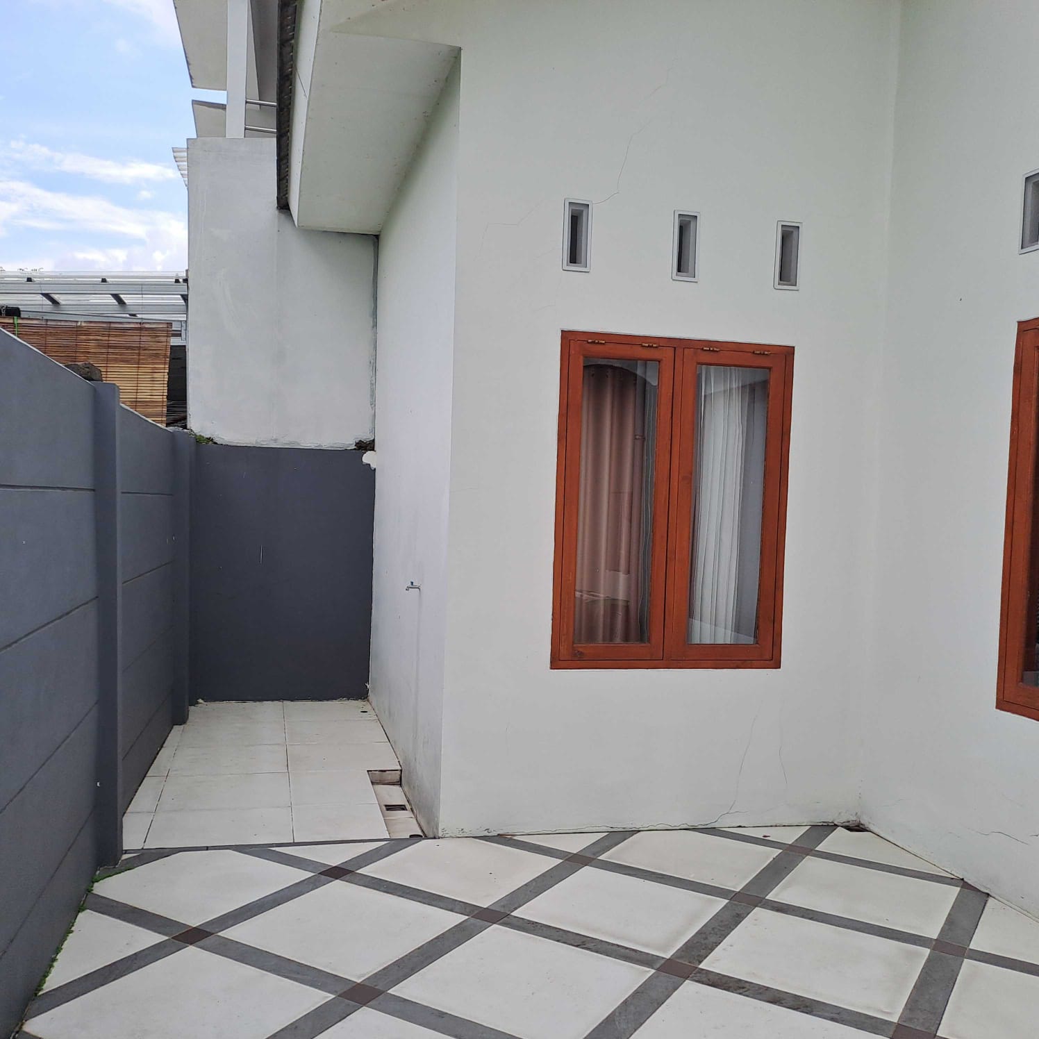 Rumah Bagus Siap Huni Hanya 15 Menit Dari Alun² Purwokerto view 9
