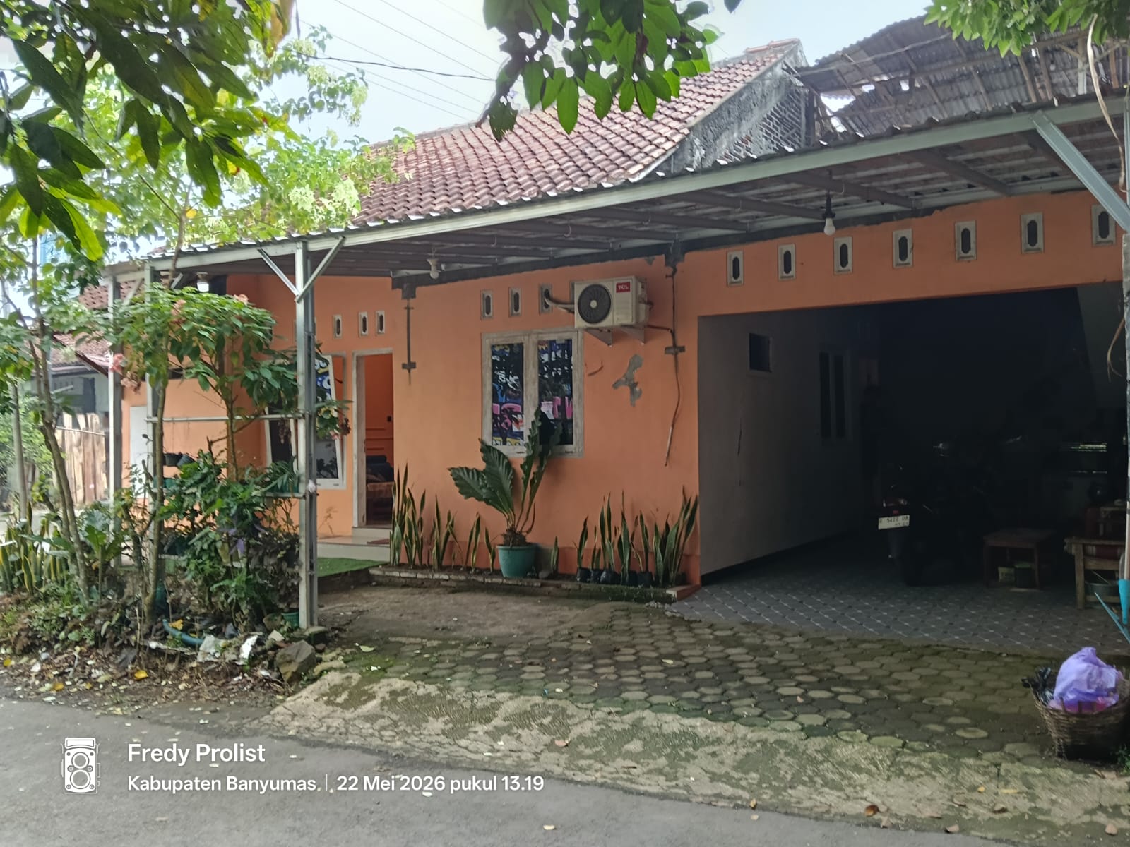 Jual Cepat! Rumah Huk Di Sokaraja Cocok Untuk Rumah Tinggal Dan Usaha - Karang Nanas view 1