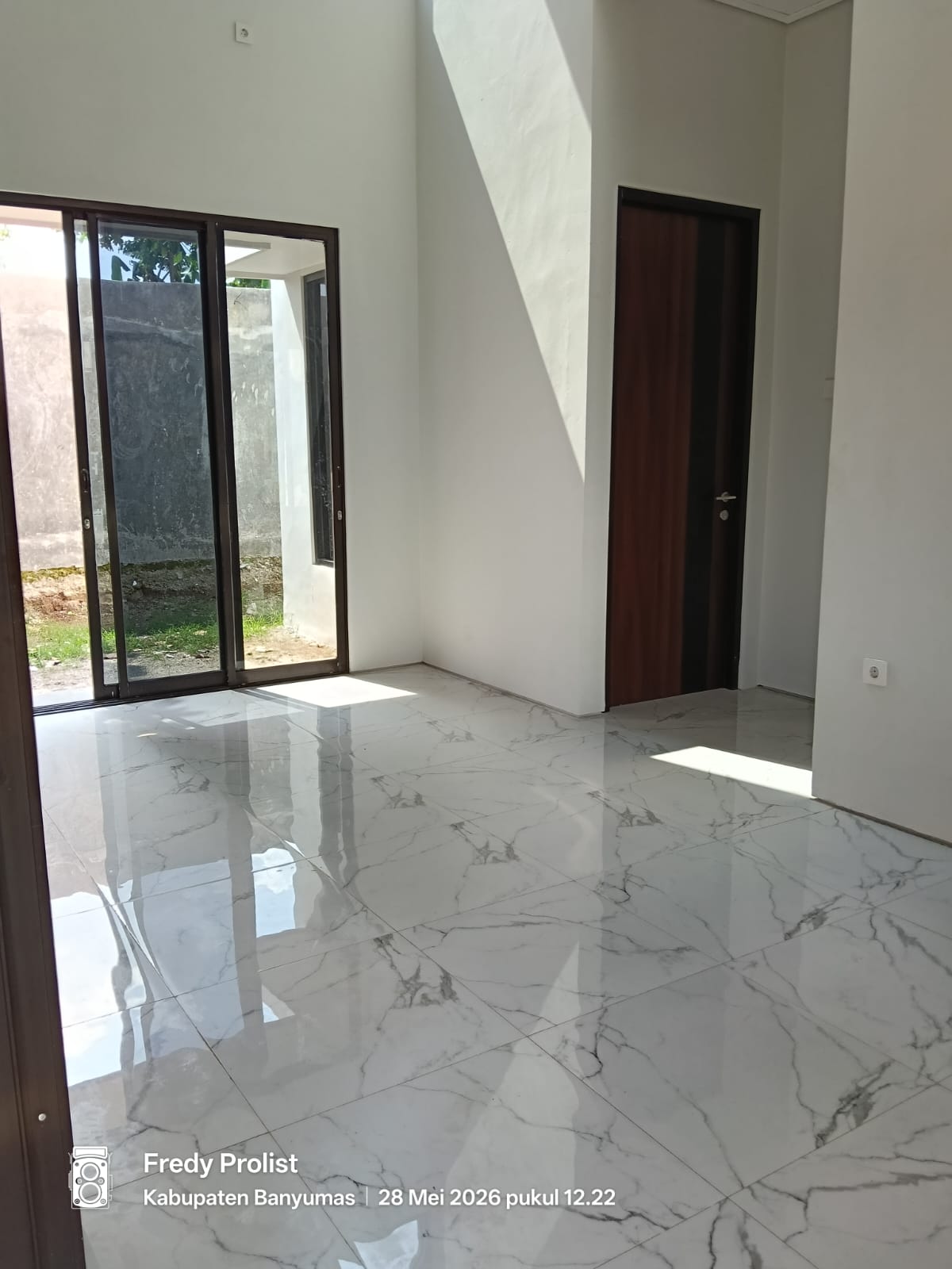 Baru Gres Bergaya Scandinavian Minimalis Terang Dan Modern - Cassavida view 3