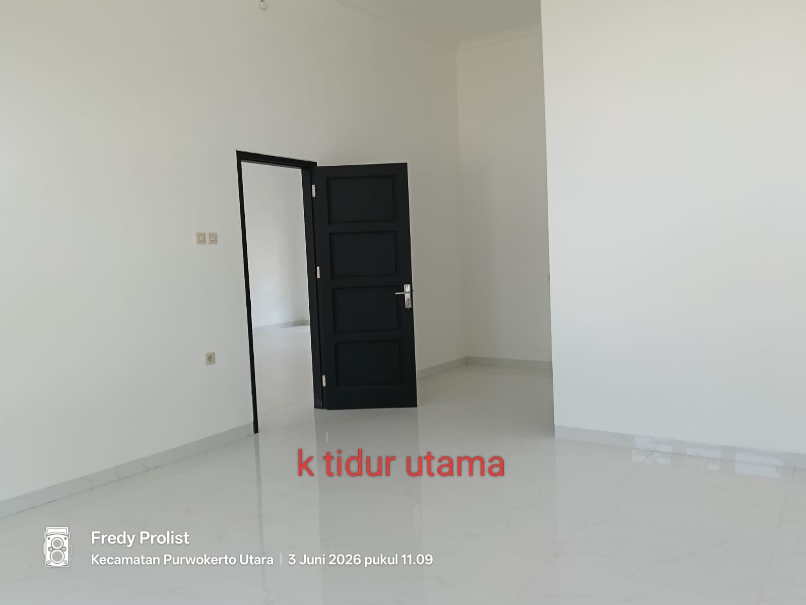  Dijual Rumah Desain Classic Memberikan Kesan Mewah Dan Elegan Di Purwokerto - Panji view 13