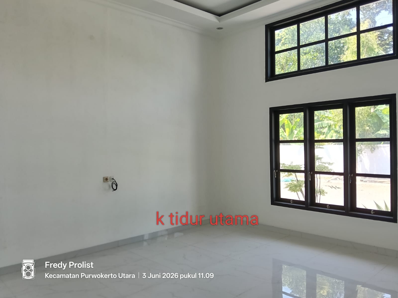 Dijual Rumah Desain Classic Memberikan Kesan Mewah Dan Elegan Di Purwokerto - Panji view 14