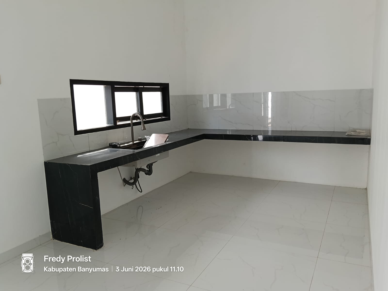  Dijual Rumah Desain Classic Memberikan Kesan Mewah Dan Elegan Di Purwokerto - Panji view 15