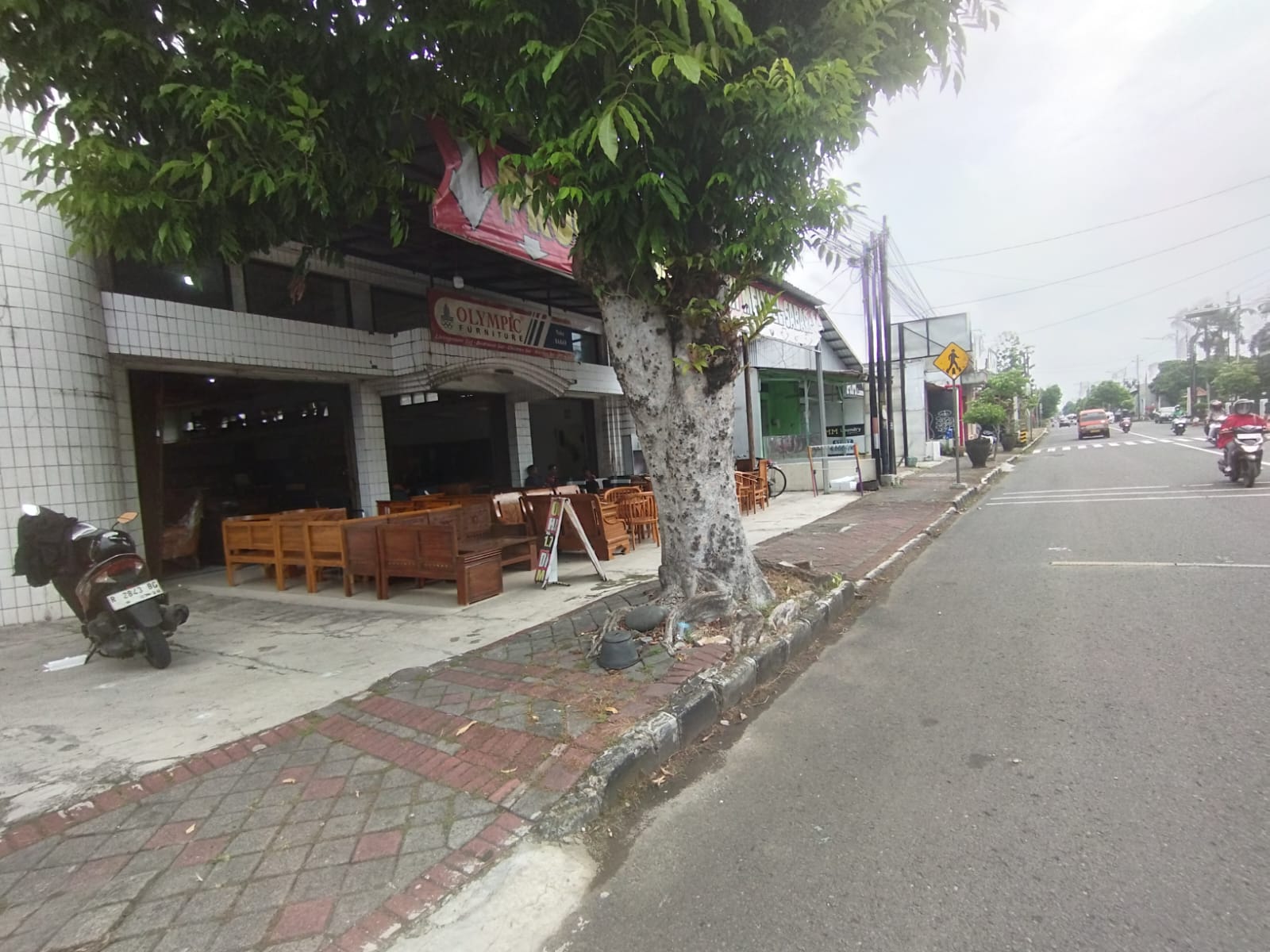 DISEWAKAN TOKO LEBAR 12 METER, JALUR UTAMA PURWOKERTO - Gatsu view 2
